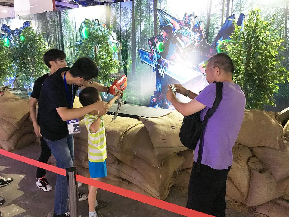 变形金刚赛博坦年会互动装置 现场照片 10